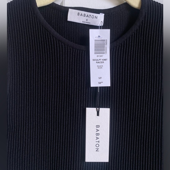 🆕 Aritzia Babaton Sculpt Knit Racer Cropped - Picture 9 of 10